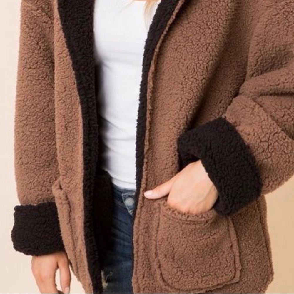 Sherpa Reversible Coat - Picture 5 of 12